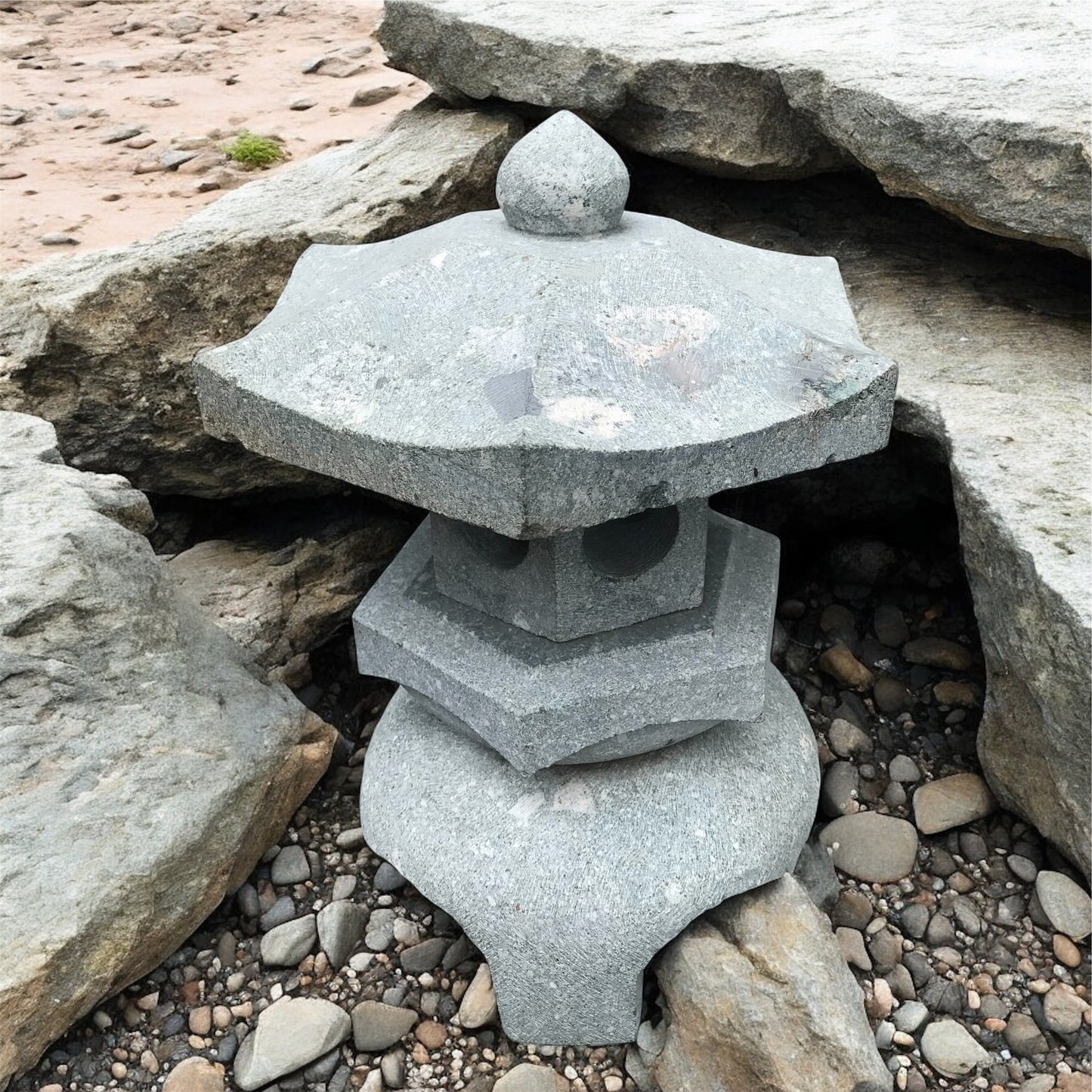 Garden Stone Lamp