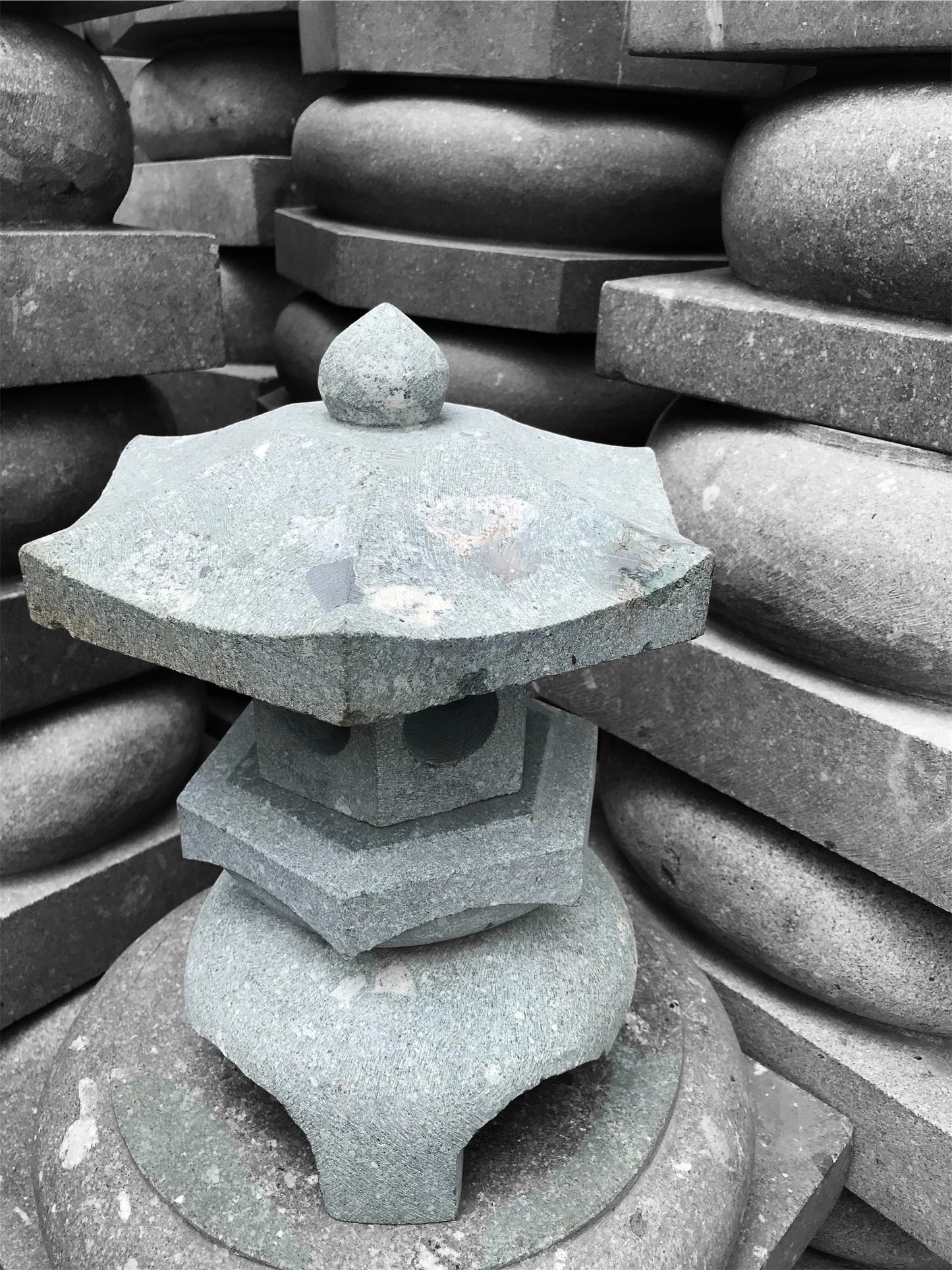 Garden Stone Lamp